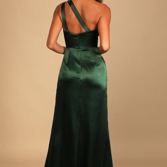 Lulu’s formal maxi dress - Emerald Green Satin One-Shoulder Maxi Dress - Picture 2 of 2